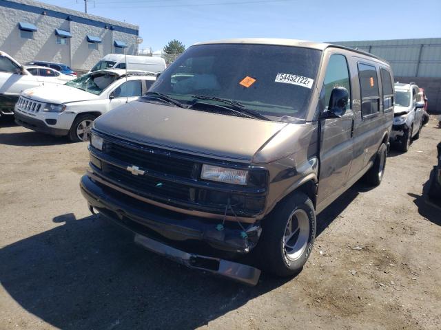 Photo 2 from auction – 1996 CHEVROLET G10 with VIN 1GBFG15M7T1030929