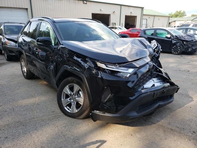 TOYOTA RAV4 XLE 2022 with VIN 2T3P1RFV9NC282341 - Photo from auction
