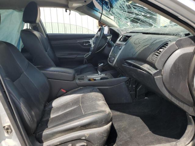 Photo 5 from auction – 2017 NISSAN ALTIMA 2.5 with VIN 1N4AL3AP9HC180720