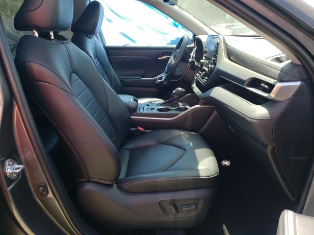Photo 5 from auction – 2021 TOYOTA HIGHLANDER with VIN 5TDGZRAH9MS532993