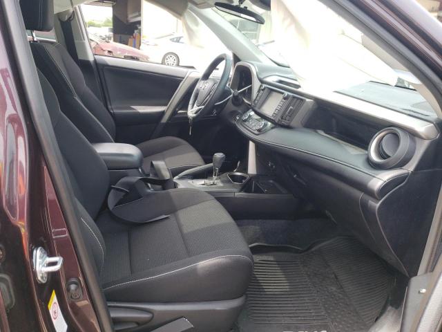 Photo 5 from auction – 2017 TOYOTA RAV4 XLE with VIN 2T3RFREV4HW631937