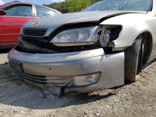 Photo 9 from auction – 1999 LEXUS ES 300 with VIN JT8BF28G3X5066705