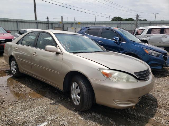 TOYOTA CAMRY LE 2004 with VIN 4T1BE32K54U318992 - Photo from auction
