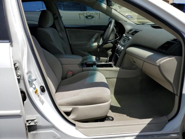 Photo 5 from auction – 2011 TOYOTA CAMRY BASE with VIN 4T1BF3EK1BU728629