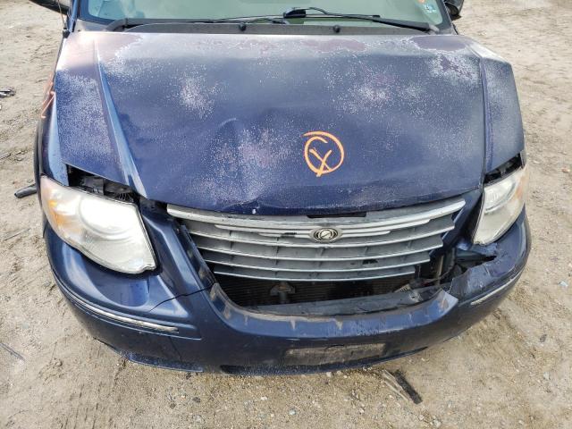Photo 9 from auction – 2006 CHRYSLER TOWN & COU with VIN 2A4GP64L16R615697