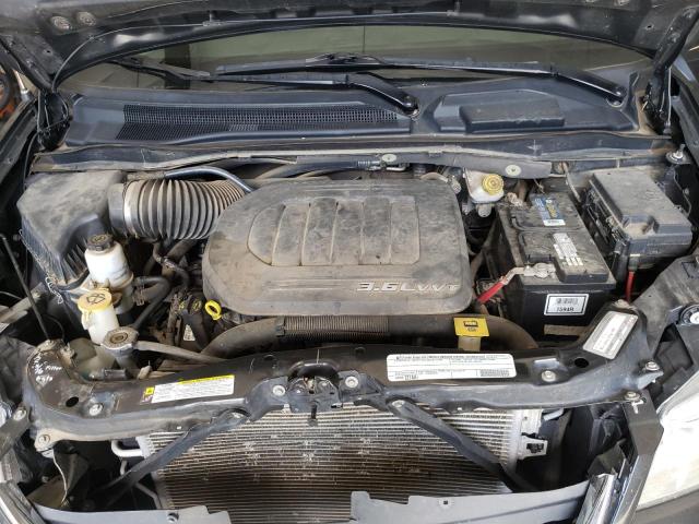 Photo 7 from auction – 2011 CHRYSLER TOWN & COU with VIN 2A4RR5DG7BR724630