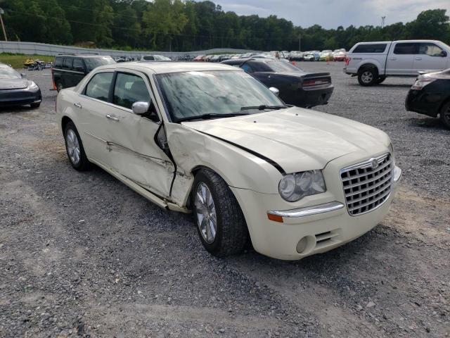 CHRYSLER 300C 2008 مع رقم تعريف المركبة 2C3KA63H88H127360 - صورة من المزاد