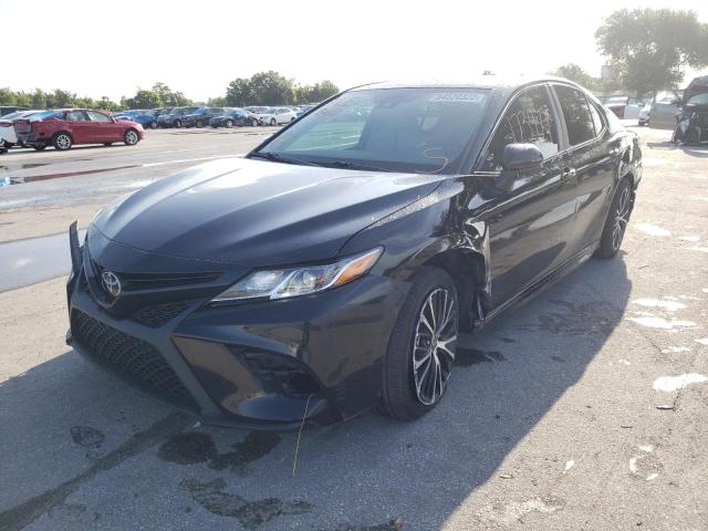 Photo 2 from auction – 2020 TOYOTA CAMRY SE with VIN 4T1G11AK2LU947535