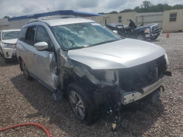NISSAN PATHFINDER 2017 with VIN 5N1DR2MN8HC639600 - Photo from auction
