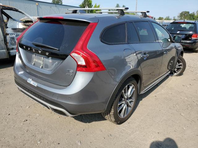 Photo 4 from auction – 2016 VOLVO V60 CROSS with VIN YV4612HK2G1016100