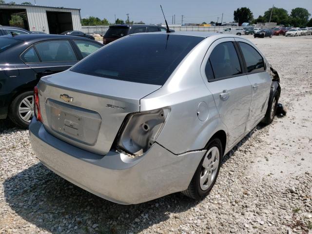 Zdjęcie 4 z aukcji – 2013 CHEVROLET SONIC LS z VIN 1G1JA5SH2D4247688