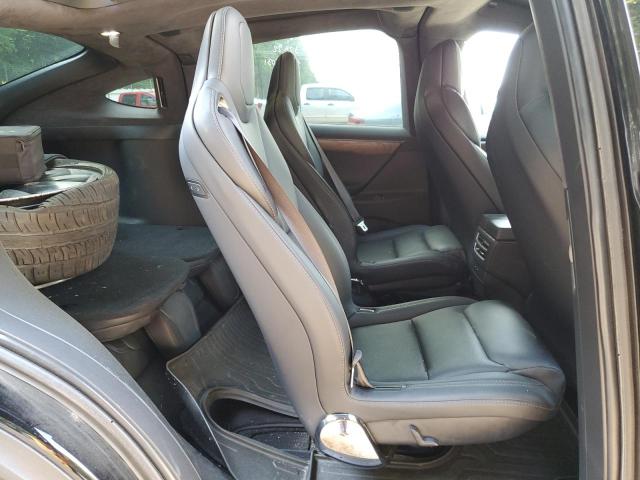 Photo 6 from auction – 2020 TESLA MODEL X with VIN 5YJXCBE28LF223159
