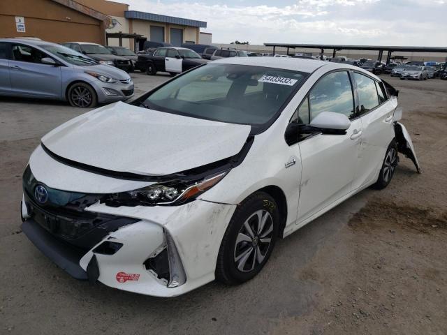 Photo 2 from auction – 2017 TOYOTA PRIUS PRIM with VIN JTDKARFP5H3033326