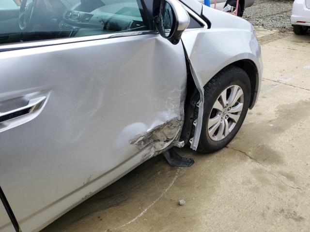 Photo 9 from auction – 2015 HONDA ODYSSEY EX with VIN 5FNRL5H65FB503750