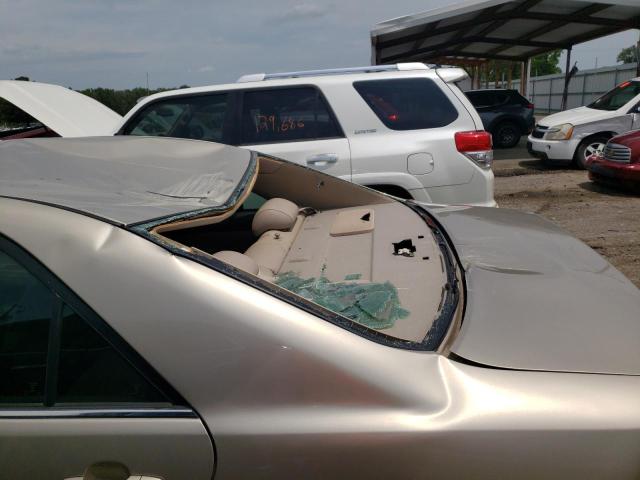 Photo 9 from auction – 2004 TOYOTA CAMRY LE with VIN 4T1BE32K54U318992