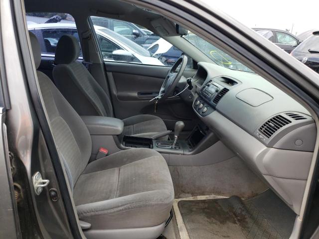 Photo 5 from auction – 2005 TOYOTA CAMRY LE with VIN 4T1BE32K75U521139
