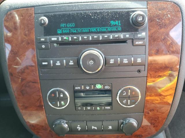 Photo 9 from auction – 2010 CHEVROLET AVALANCHE with VIN 3GNVKFE05AG173920