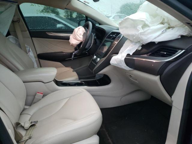 Photo 5 from auction – 2017 LINCOLN MKC PREMIE with VIN 5LMCJ1C92HUL52522