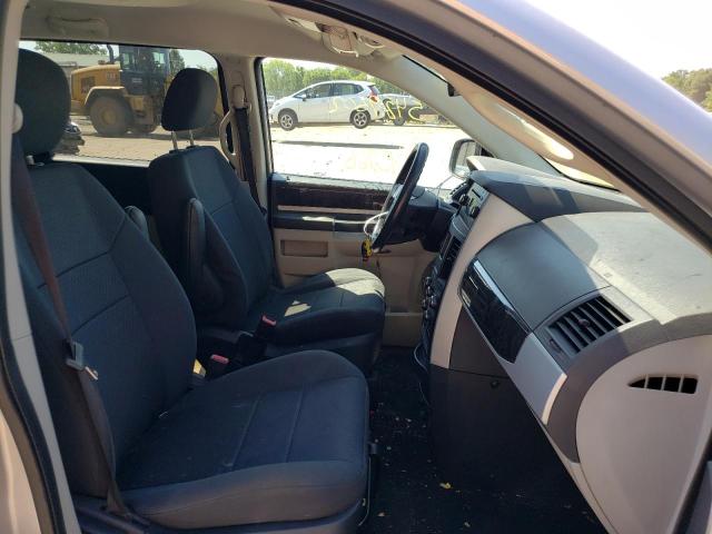 Photo 5 from auction – 2010 DODGE GRAND CARA with VIN 2D4RN5D11AR144885