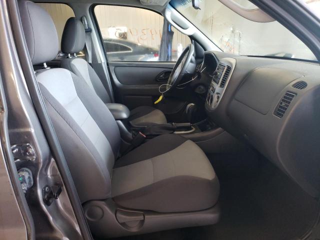 Photo 5 from auction – 2005 FORD ESCAPE XLS with VIN 1FMCU92Z25KC73708