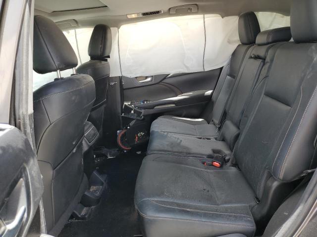 Photo 6 from auction – 2018 TOYOTA HIGHLANDER with VIN 5TDYZRFH5JS263853