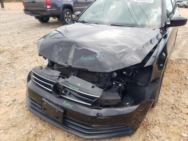 Photo 9 from auction – 2017 VOLKSWAGEN JETTA S with VIN 3VW2B7AJXHM213255