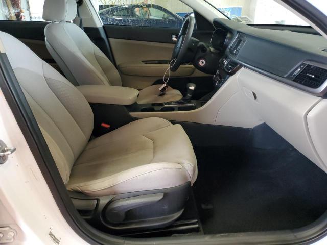 Photo 5 from auction – 2016 KIA OPTIMA LX with VIN 5XXGT4L35GG018697