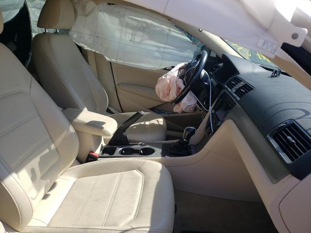 Photo 5 from auction – 2014 VOLKSWAGEN PASSAT SE with VIN 1VWBN7A38EC004506