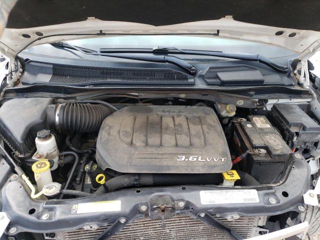 Photo 7 from auction – 2012 CHRYSLER TOWN & COU with VIN 2C4RC1BGXCR244733