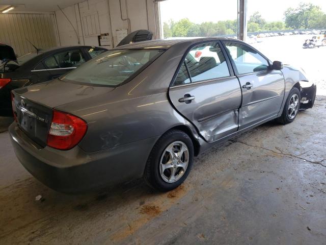 Photo 4 from auction – 2002 TOYOTA CAMRY LE with VIN JTDBE32K820129858