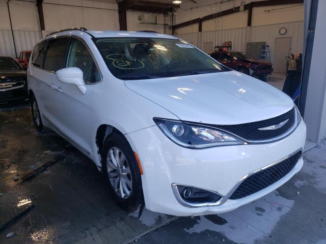 CHRYSLER PACIFICA T 2018 with VIN 2C4RC1BG2JR269414 - Photo from auction