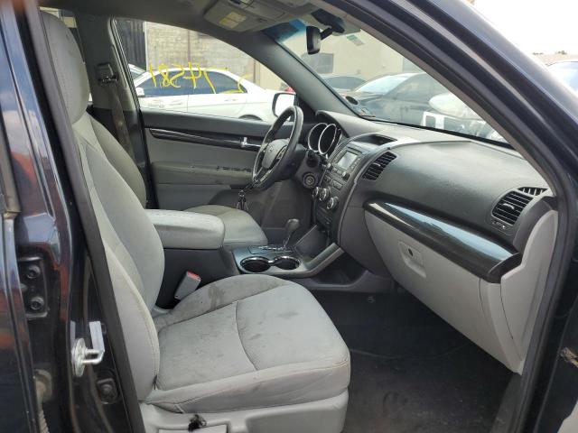 Photo 5 from auction – 2013 KIA SORENTO LX with VIN 5XYKTCA68DG334345