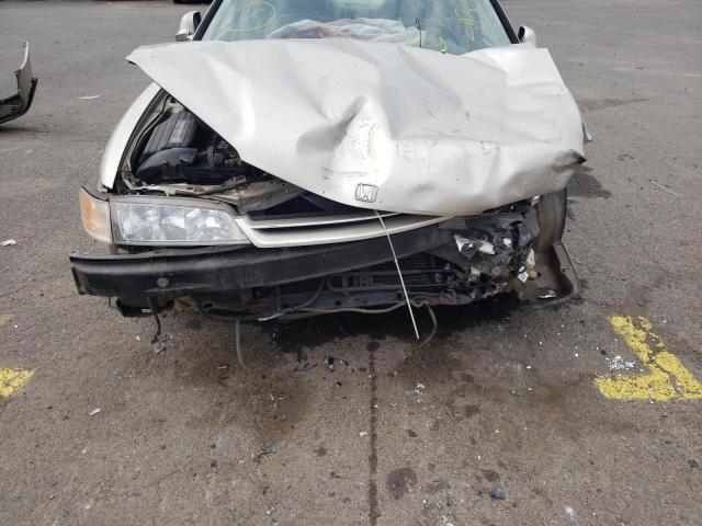 Photo 9 from auction – 1994 HONDA ACCORD EX with VIN JHMCD5665RC047075