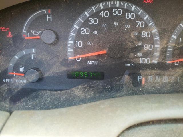 Photo 8 from auction – 2002 FORD F150 with VIN 2FTRX17W22CA52275