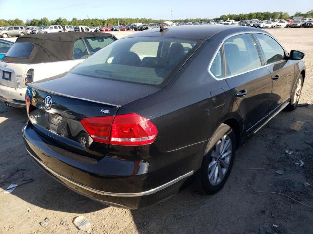 Photo 4 from auction – 2012 VOLKSWAGEN PASSAT SEL with VIN 1VWCP7A30CC022865