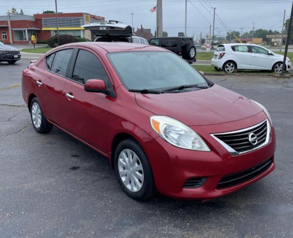 NISSAN VERSA S 2013 with VIN 3N1CN7AP0DL842819 - Photo from auction