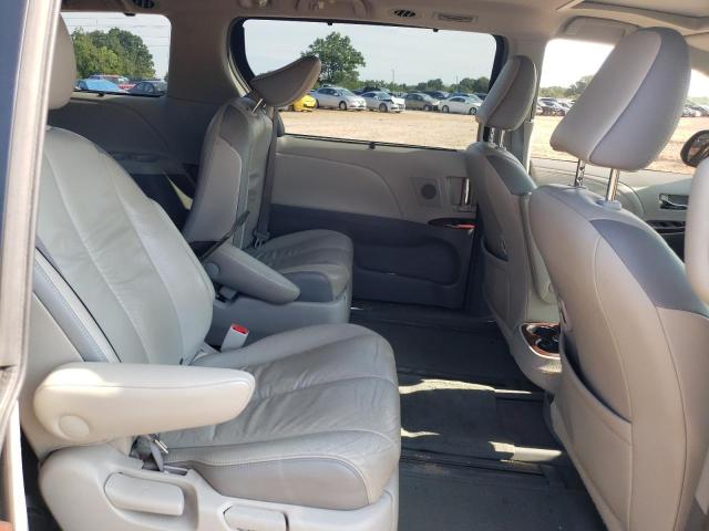 Photo 6 from auction – 2011 TOYOTA SIENNA XLE with VIN 5TDYK3DC9BS017169