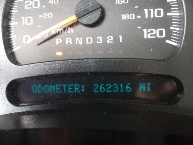Photo 8 from auction – 2004 CHEVROLET SILVERADO with VIN 1GCEK19T54E207740