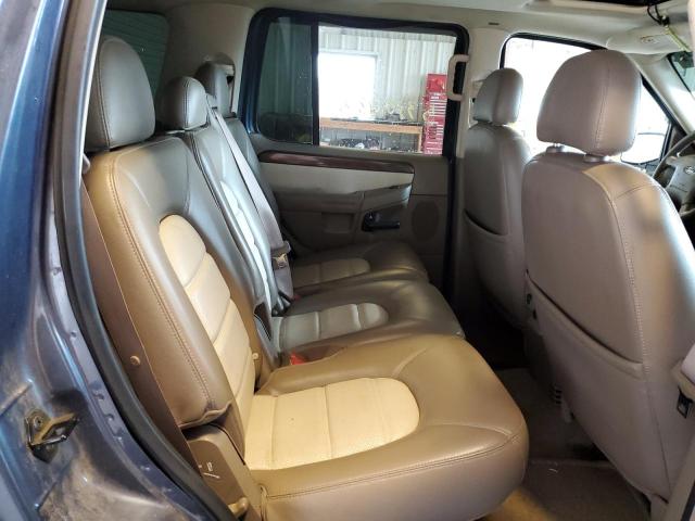 Photo 6 from auction – 2004 FORD EXPLORER E with VIN 1FMDU74W94UB69814