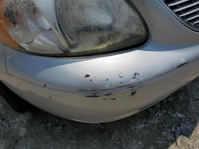 Photo 9 from auction – 2002 CHRYSLER TOWN AND C with VIN 2C8GP64L12R616122