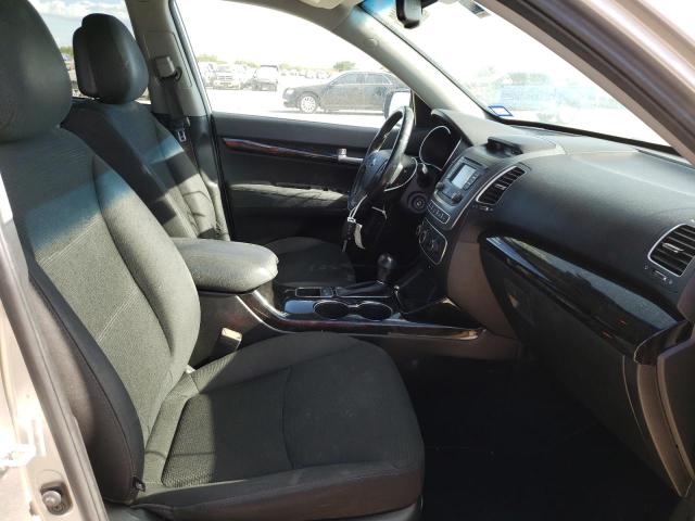 Photo 5 from auction – 2015 KIA SORENTO LX with VIN 5XYKT4A63FG643455