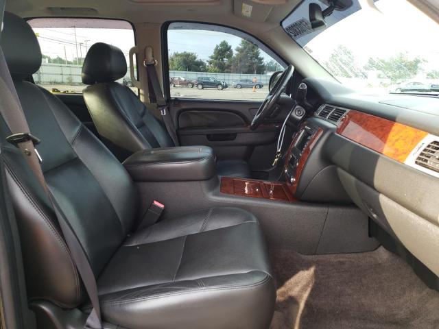 Photo 5 from auction – 2011 CHEVROLET AVALANCHE with VIN 3GNTKGE34BG124183