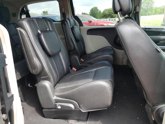 Photo 6 from auction – 2014 CHRYSLER TOWN & COU with VIN 2C4RC1BG1ER198101