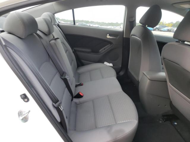 Photo 6 from auction – 2018 KIA FORTE LX with VIN 3KPFL4A72JE176481
