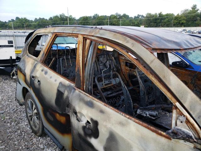 Photo 10 from auction – 2017 NISSAN PATHFINDER with VIN 5N1DR2MM1HC674969