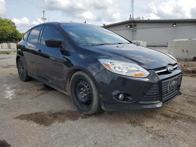 FORD FOCUS SE 2012 مع رقم تعريف المركبة 1FAHP3K28CL122712 - صورة من المزاد