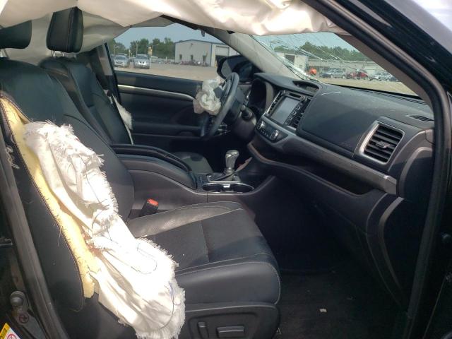 Photo 5 from auction – 2018 TOYOTA HIGHLANDER with VIN 5TDYZRFH7JS264051