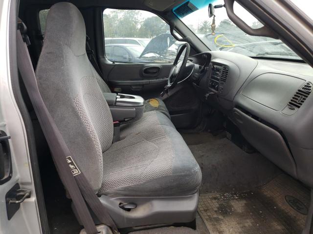 Photo 5 from auction – 2000 FORD F150 with VIN 1FTRX17W6YKA85994