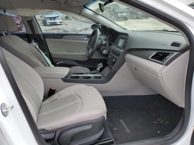 Photo 5 from auction – 2017 HYUNDAI SONATA SE with VIN 5NPE24AF6HH573512