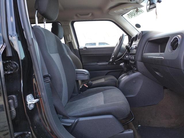Photo 5 from auction – 2017 JEEP PATRIOT SP with VIN 1C4NJPBB0HD157557